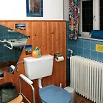 Frauenpension Arleta - Women Only 3*