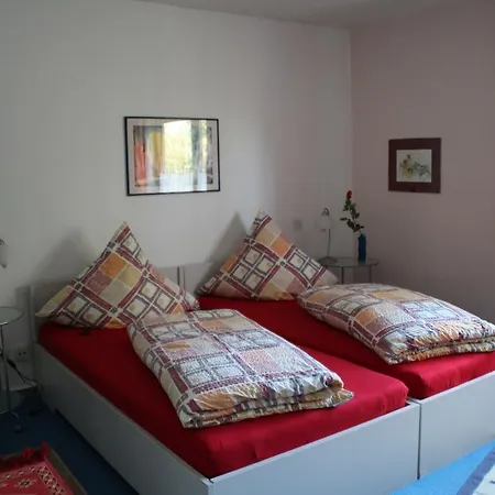 Frauenpension Arleta - Women Only Guest house 3*