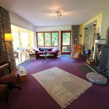 Guest house Frauenpension Arleta - Women Only