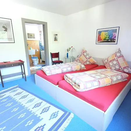 Guest house Frauenpension Arleta - Women Only 3*