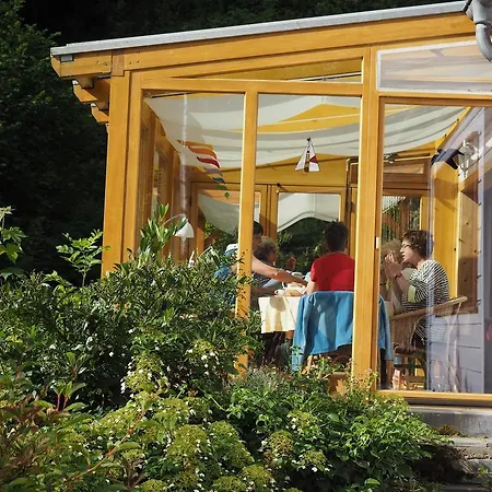 Frauenpension Arleta - Women Only Goslar