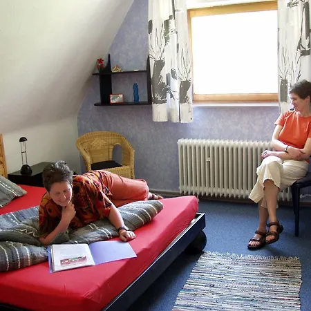 Frauenpension Arleta - Women Only Guest house 3*