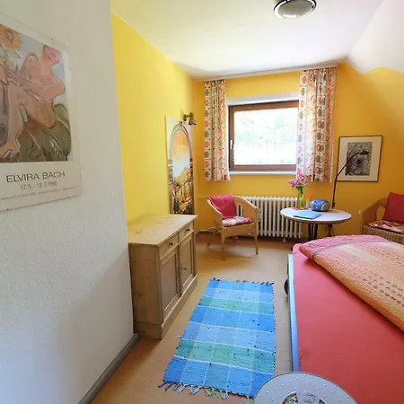 Frauenpension Arleta - Women Only Guest house Goslar